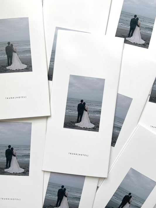 結婚式　席次表　ペーパーアイテム　三つ折り席次表　おしゃれ　シンプル